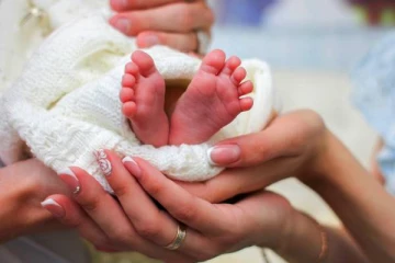 குழந்தை பெட்டிகளை அறிமுகப்படுத்த அரசாங்கம் தீர்மானம்