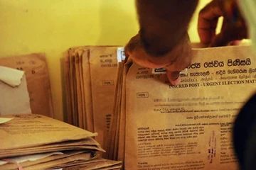 பொதுத் தேர்தலில் அஞ்சல் மூல வாக்களிப்பதற்காக 750,000 விண்ணப்பங்கள்