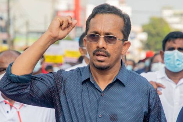 மக்களால் தூக்கி வீசப்பட்டவர்களே தேர்தலை நடத்தக் கோரி ஒப்பாரி!- மொட்டுக் கட்சியின் சவாலுக்கு அமைச்சர் பதிலடி | Namal Demands Election Challenges Npp Rule