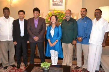 நுவரெலியாவில் மனோ அணி - அமெரிக்கத் தூதுவர் குழு சந்திப்பு! (Photos)