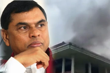 இலங்கை முன்னாள் நிதி அமைச்சரின் வீடு தீக்கிரை! வெளியான வீடியோ ஆதாரம்