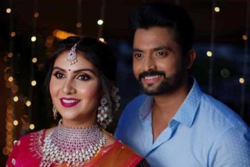 சந்திரலேகா சீரியல் நடிகருக்கு குழந்தை பிறந்தது.. முதல் முறையாக தனது மகனை காட்டிய ஜோடி
