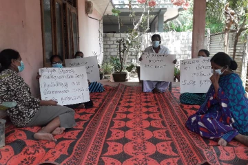 தமிழகத்தில் போராட்டத்தில் ஈடுபடும் உறவுகளுக்கு ஆதரவு தெரிவித்து யாழிலும் போராட்டம்