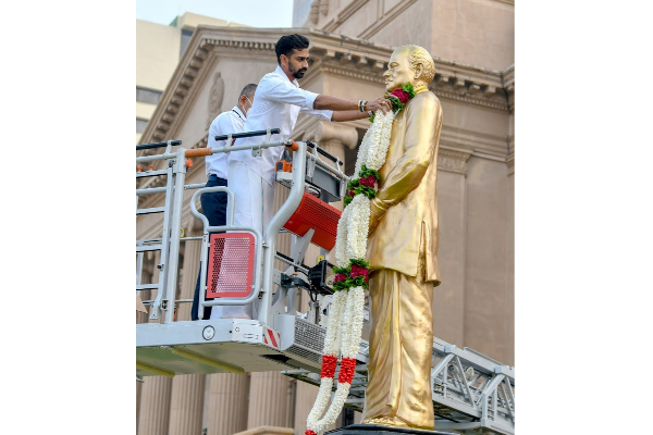 மலையக தமிழர்களை இலங்கை சமூகத்துடன் இணைக்க ஜனாதிபதி ஆணைக்குழு நியமனம் | Appointment Of Presidential Commission மலையக தமிழர்களை இலங்கை சமூகத்துடன் இணைக்க ஜனாதிபதி ஆணைக்குழு நியமனம் | Appointment Of Presidential Commission