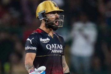 ஐபிஎல் தொடரில் 50 அரைசதங்கள் - முதல் இந்திய வீரர் விராட் கோலி தான்!