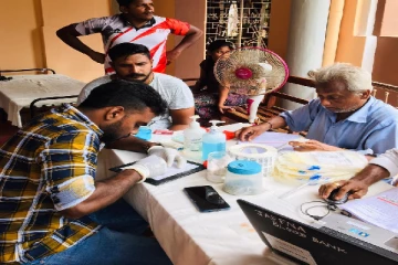 நவாலி சென் பீற்றர்ஸ் தேவாலய படுகொலை நினைவுதினம்! இளைஞர்களின் இரத்ததான முகாம் (படங்கள்)