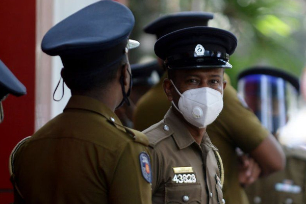 மட்டக்களப்பில் விபரீத முடிவெடுத்த தந்தை | Batticaloa He Tried To Burn His Daughter Too
