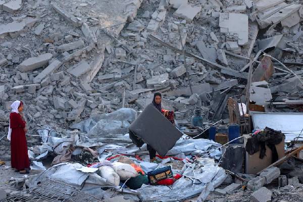 கேள்விக்குறியாகும் காஸா போர்நிறுத்தம்... இரவோடு இரவாக இஸ்ரேல் நடத்திய கொடுஞ்செயல் | Israeli Strikes In Gaza Ceasefire Looks கேள்விக்குறியாகும் காஸா போர்நிறுத்தம்... இரவோடு இரவாக இஸ்ரேல் நடத்திய கொடுஞ்செயல் | Israeli Strikes In Gaza Ceasefire Looks