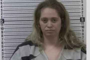 14 வயது சிறுவனை பாலியல் வன்கொடுமைக்கு உட்படுத்தி கர்ப்பமடைந்த பெண்! விசாரணையில் தெரிந்த உண்மை