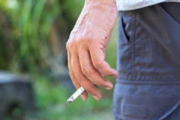 இலங்கையில் 24 வயதுக்குட்பட்டவர்கள் இதனை செய்யகூடாது! வரவுள்ள மாற்றம்