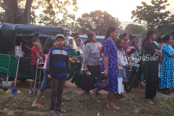 தமிழர் பகுதியில் விபத்தில் பலியான தாய் - குழந்தை நினைவாக மேற்கொள்ளப்பட்ட நடவடிக்கை | Kilinohchi Mom Child Died In Accident Remembrance