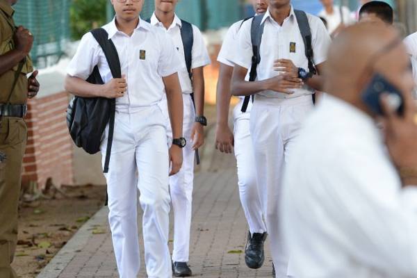 மாணவர்களுக்கு போதைப்பொருள் விற்ற 15 வயது மாணவன் | A 15 Year Old Student Who Sold Drugs To Students
