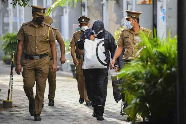 மாணவர்களுக்கு போதைப்பொருள் விற்ற 15 வயது மாணவன் | A 15 Year Old Student Who Sold Drugs To Students
