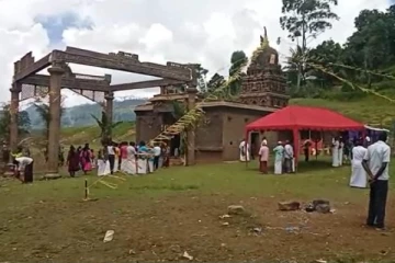 மவுசாக்கலை நீர்த்தேக்கத்தில் மூழ்கிய ஸ்ரீ சண்முகநாதர் ஆலயத்தில் விசேட பூஜை வழிபாடு (Photos)