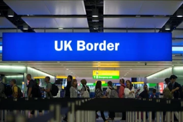 தொழில் மற்றும் கல்வி விசாவிற்கு விண்ணப்பிப்பதற்கு எதிராகக் கடும் கட்டுப்பாடுகள்