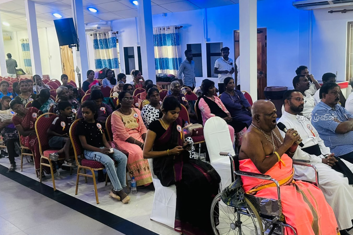 தமிழ்நாட்டில் 20 நாட்கள் முன்னெடுத்த தொப்புள்கொடி பயணம் தொடர்பில் திருகோணமலையில் மாநாடு | Representatives In Tamil Nadu Conference