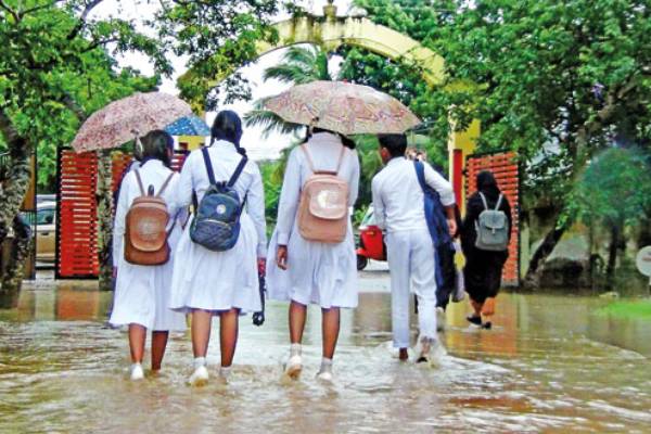 நாடளாவிய ரீதியில் இன்று ஆரம்பமாகும் பாடசாலைகள்...! | School Reopening Date Moe Department Announcement நாடளாவிய ரீதியில் இன்று ஆரம்பமாகும் பாடசாலைகள்...! | School Reopening Date Moe Department Announcement