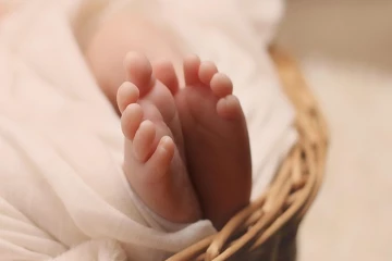 2 மாத ஆண் குழந்தையின் வயிற்றில் கரு ; பரிசோதனைகளில் வைத்தியர்களுக்கு ஷாக்
