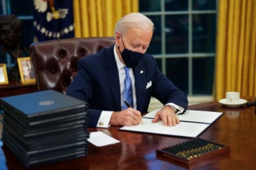 குடியேற்ற முறையில் அதிரடி மாற்றங்களை கொண்டு வர ஜோ பைடன் கையெழுத்து! பிறப்பிக்கட்ட உத்தரவுகள்