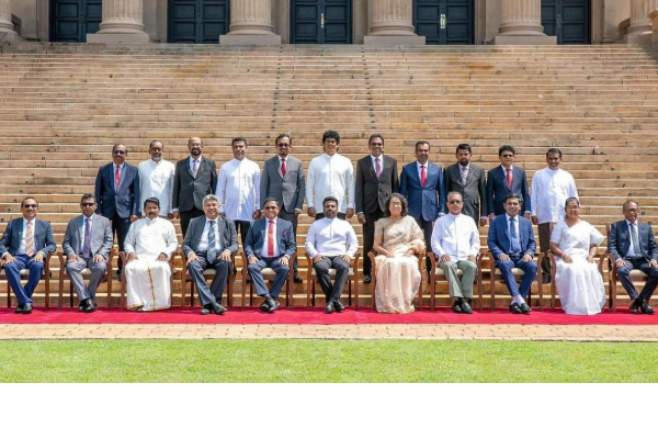 பாடசாலை நேரத்தை நீடிக்கும் தீர்மானம் : பிரதமரின் அதிரடி அறிவிப்பு | Extending School Hours By Half An Hour Pm Harini