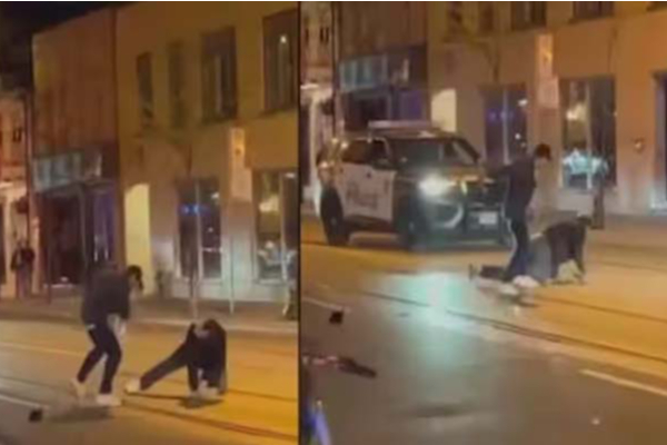 பாம்பை ஆயுதமாக பயன்படுத்திய நபர்! பின்பு நடந்தது என்ன? | Pet Snake Use Man Street Fight