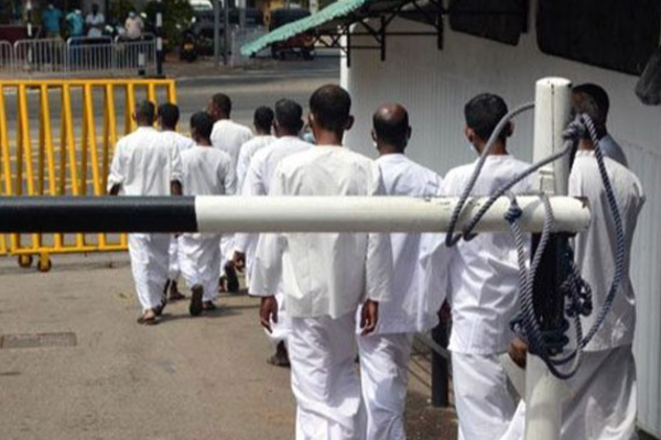 அவசரமாக இடமாற்றப்படும் கைதிகள் ; அநுராதபுரம் சிறைச்சாலையின் பல பகுதிகள் சேதம் | Many Sections Of Anuradhapura Prison Damaged