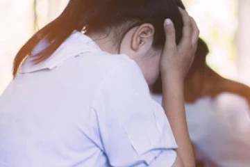 யாழில் மோட்டார் சைக்கிள் ஓடக் கற்றுத் தருவதாகக் கூறி மாணவியிடம் பாலியல் சேட்டை