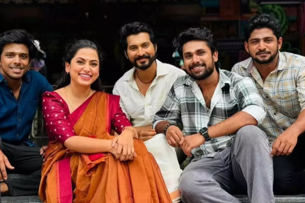 அய்யனார் துணை சீரியல் நடிகர்களை பார்க்க கூடிய ரசிகர்கள் கூட்டம்.. அடேங்கப்பா! வீடியோ பாருங்க | Fans Gather To See Ayyanar Thunai Serial Actors