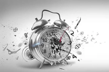 உங்க வீட்டில் இந்த பொருட்கள் இருந்தால் உடனே தூக்கி போடுங்க! பல பண பிரச்சினையை சந்திக்க கூடுமாம்..உஷார்