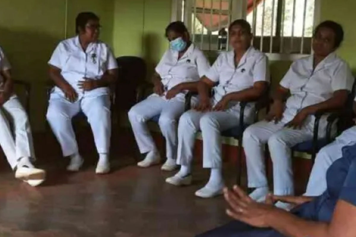 குடும்பநல சுகாதார உத்தியோகத்தர்களுக்கு ஸ்கூட்டி வண்டிகள்! அரசாங்கம் உத்தேசம் | Scooters For Family Welfare Health Officers குடும்பநல சுகாதார உத்தியோகத்தர்களுக்கு ஸ்கூட்டி வண்டிகள்! அரசாங்கம் உத்தேசம் | Scooters For Family Welfare Health Officers