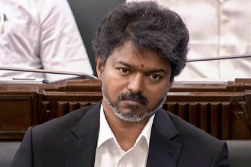 கரூர் நெரிசலில் உயிரிழந்த குடும்பத்தினருக்கு அரசு வேலை - அரசியல் கட்சிகள் எதிர்ப்பது ஏன்?