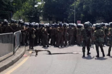 වෘත්තීය සමිති රැසක් කොළඹට එයි - ප්‍රධාන මාර්ගයක් වසා දමයි.. පොලිසියෙන් රියදුරන්ට විශේෂ නිවේදනයක්..