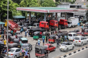கிராம உத்தியோகத்தர்களின் பணி தொடர்பில் எடுக்கப்பட்டுள்ள தீர்மானம்-செய்திகளின் தொகுப்பு