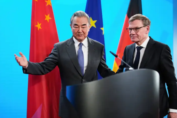 ஜேர்மன் வெளியுறவு அமைச்சரின் சீனப்பயணம் திடீர் ரத்து | Germany Foreign Minister Postpones China Trip ஜேர்மன் வெளியுறவு அமைச்சரின் சீனப்பயணம் திடீர் ரத்து | Germany Foreign Minister Postpones China Trip