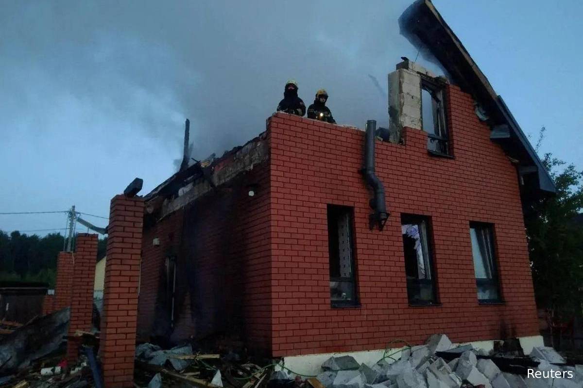 உக்ரைன் ட்ரோன் தாக்குதலில் இந்தியர் பலி: மூவர் காயம் | 3 Indians Dies In Russia Ukraine Drone Attack