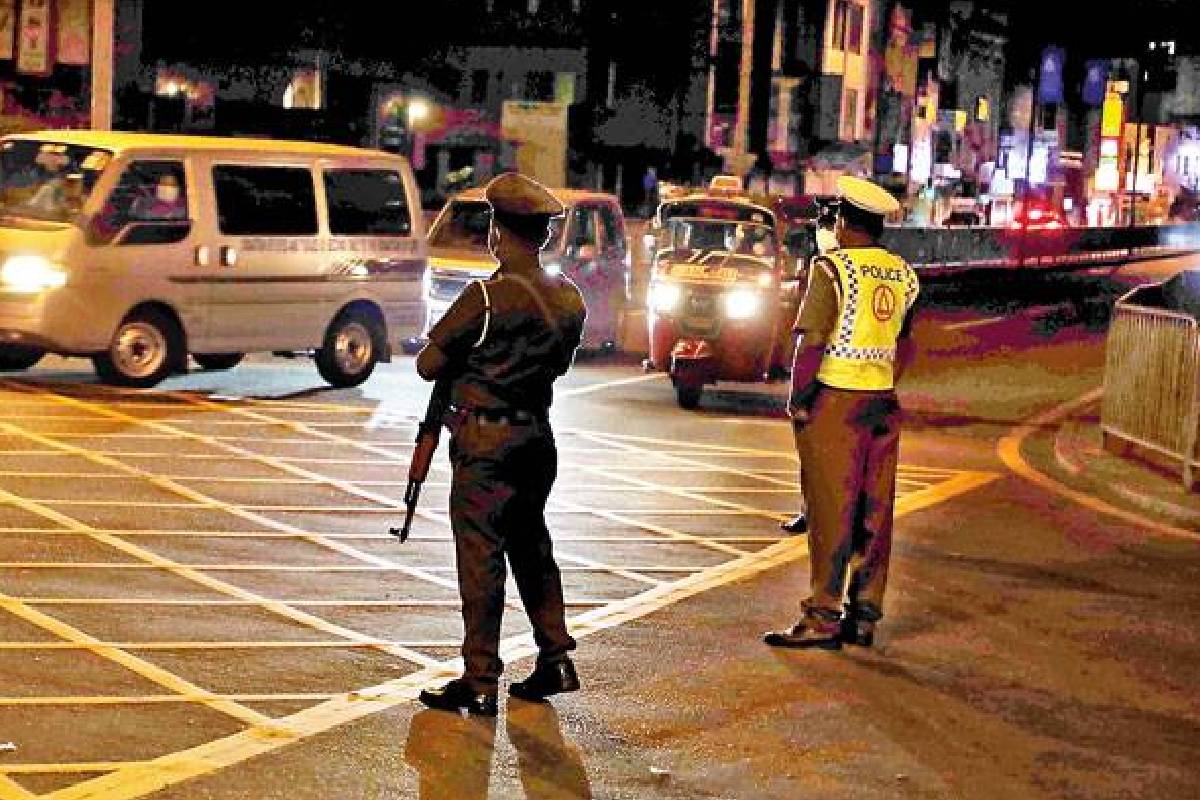 இரத்தினபுரியில் அதிகாலை துப்பாக்கிச் சூடு ; பொலிஸார் தீவிர விசாரணை | Early Morning Shooting In Ratnapura Police Investi