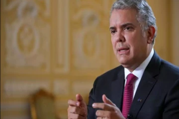 அதிபர் ஹெலிகாப்டர் மீது துப்பாக்கி சூடு - தகவல் அளித்தால் ரூ. 8 லட்சம் பரிசு!