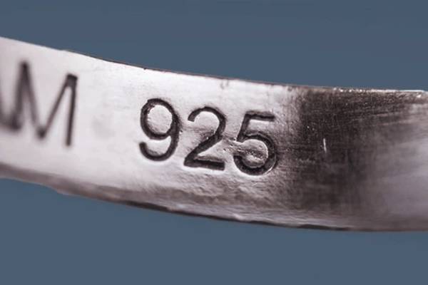 வெள்ளி வாங்கினால் அசல்,போலி பார்த்து வாங்குங்க - இதோ டிப்ஸ் | How To Spot Fake Silver Jewelry Easy Tips