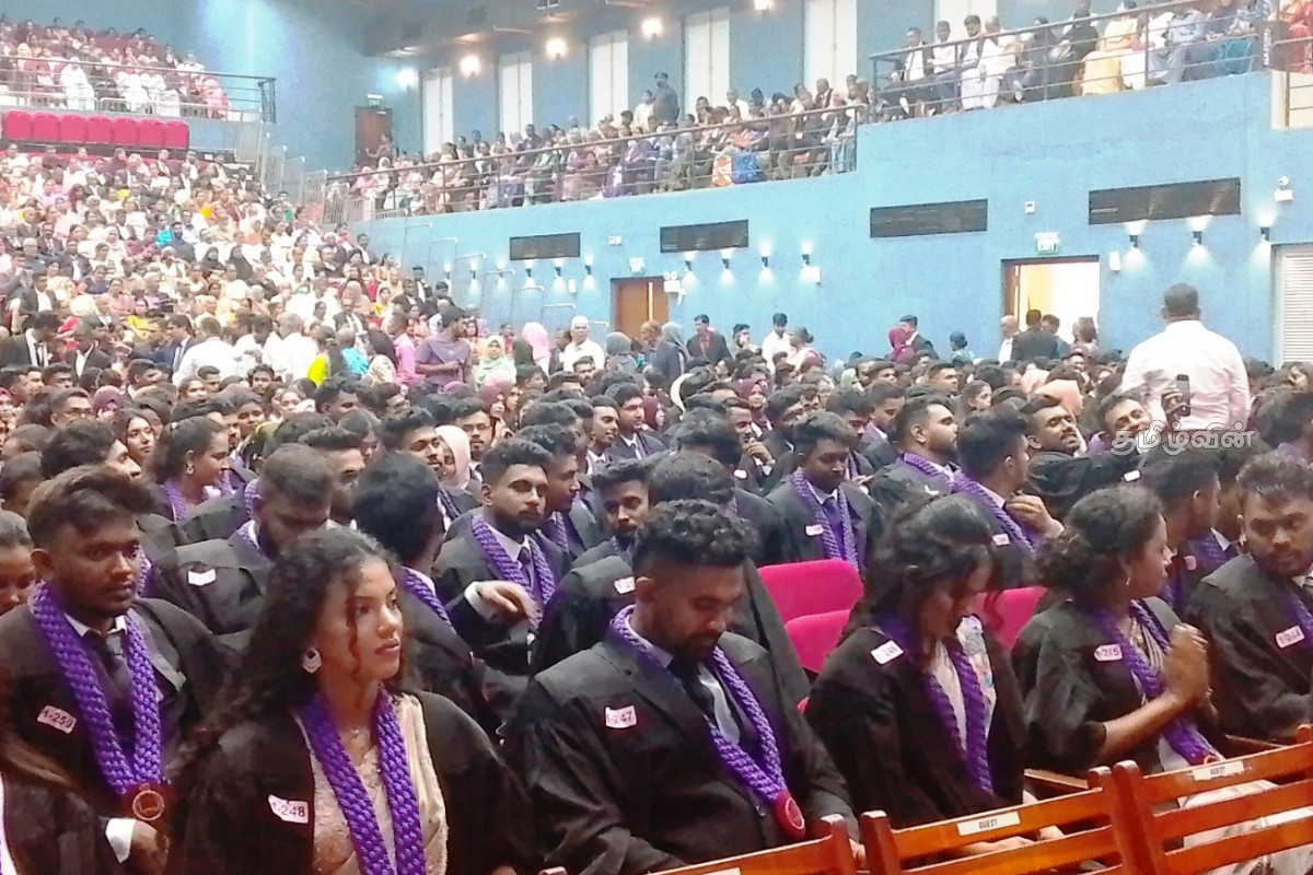 தென்கிழக்குப் பல்கலைக்கழகத்தின் 18ஆவது பட்டமளிப்பு விழா | 18Th Convocation Ceremony Southeastern University தென்கிழக்குப் பல்கலைக்கழகத்தின் 18ஆவது பட்டமளிப்பு விழா | 18Th Convocation Ceremony Southeastern University