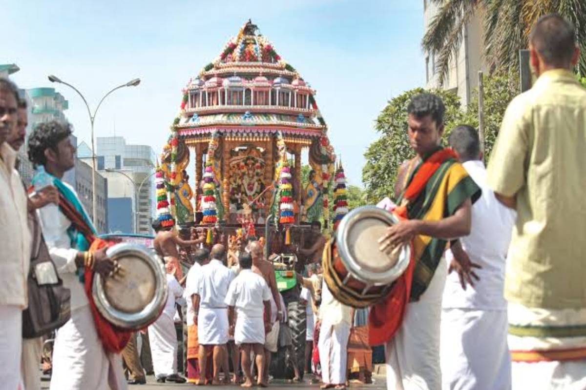 சைவ திருவிழாக்களில் கலந்துக் கொள்ளும் பக்தர்களுக்கு விடுக்கப்பட்டுள்ள எச்சரிக்கை | Warning Issued To Devotees Attending Festivals சைவ திருவிழாக்களில் கலந்துக் கொள்ளும் பக்தர்களுக்கு விடுக்கப்பட்டுள்ள எச்சரிக்கை | Warning Issued To Devotees Attending Festivals