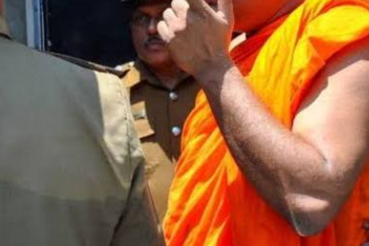 ஞானசார தேரருக்கு பொதுமன்னிப்பு..! அஸ்கிரிய பீடம் நம்பிக்கை | President To Grant A Pardon To Gnanasara Thero ஞானசார தேரருக்கு பொதுமன்னிப்பு..! அஸ்கிரிய பீடம் நம்பிக்கை | President To Grant A Pardon To Gnanasara Thero