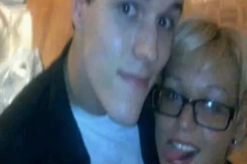 8 ஆண்டுகளுக்கு முன்பு இறந்த காதலியுடன் மீண்டும் சாட் செய்த காதலன்! நெகிழ வைத்த காதல்