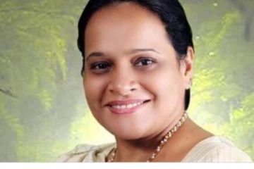 තවත් පාර්ලිමේන්තු මන්ත්‍රීවරියකට කොවිඩ් ආසාදනය වෙයි.