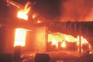 ராகலையில் வீடொன்றில் தீ விபத்து - ஒரே குடும்பத்தை சேர்ந்த ஐவர் பலி