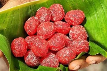 இட்லி மாவில் சுவையான தேன் மிட்டாய் எப்படி செய்வது?