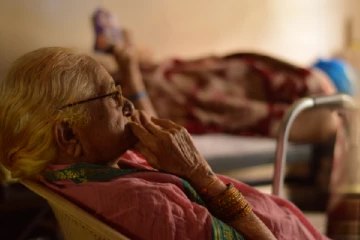 70 வயது கடந்தவரா நீங்கள்? ரூ.5 லட்சம் வரும் - எப்படி இணைவது தெரியுமா!