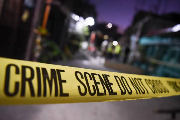 இரவில் நடந்த கோரமான வாள்வெட்டு ; சம்பவ இடத்தில் பரிதாபமாக உயிரிழந்த இளைஞர் | Horrific Sword Attack At Night One Person Killed