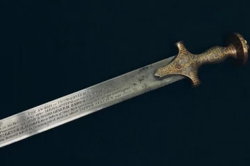 திப்பு சுல்தான் பயன்படுத்திய வாள் ஏலத்தில்