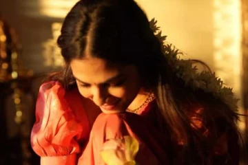 நடிகை மாளவிகா மோகனனின் பொங்கல் - சங்கராந்தி ஸ்பெஷல் கிளிக்ஸ்..