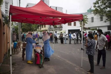 பாரிய ஆபத்தில் இலங்கை: நாளுக்கு நாள் உயரும் கொரோனா தொற்று எண்ணிக்கை!